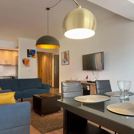 公寓 Urban Living, Modern In The Center Of With Wi-fi, Air Conditioning And Free Parking 斯科普里
