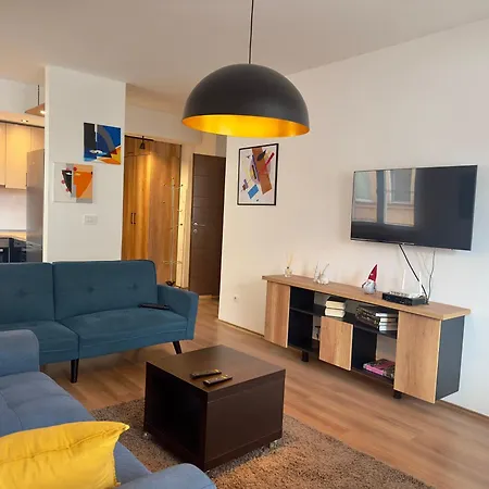 Urban Living, Modern In The Center Of With Wi-fi, Air Conditioning And Free Parking 斯科普里