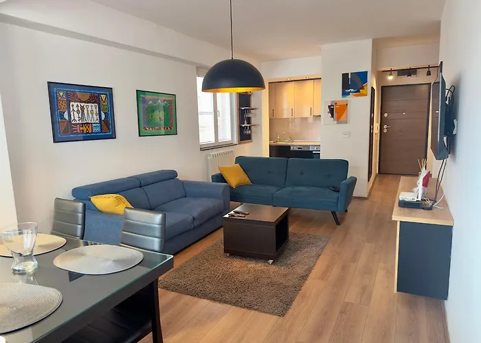 公寓 Urban Living, Modern In The Center Of With Wi-fi, Air Conditioning And Free Parking