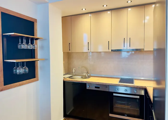 Urban Living, Modern In The Center Of With Wi-fi, Air Conditioning And Free Parking 公寓 *