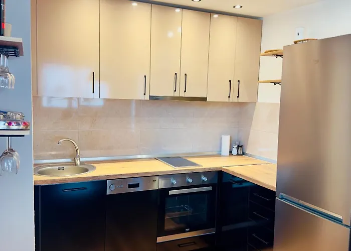 公寓 Urban Living, Modern In The Center Of With Wi-fi, Air Conditioning And Free Parking *